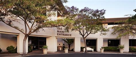 Orthopaedic Surgery Clinic in Los Gatos .
